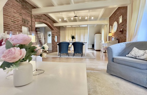 Altharlingersiel Appartement | Beautiful Gulfhof: 60sqm apartment Groot Stuuv for 3 pers, terrace in the garden