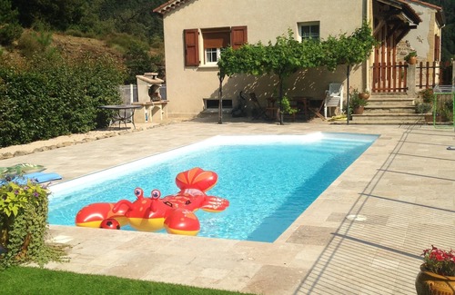 Saint-Andre-Capceze Maison | belle demeure dans le parc national des cevennes avec grande piscine chauffée