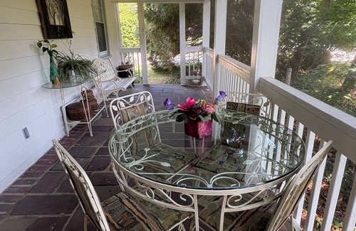 Stony Brook Maison | Beautiful historic home in Stony Brook!