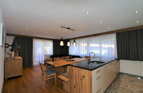 Krimml Maison | Bel appartement de vacances près des chutes d'eau