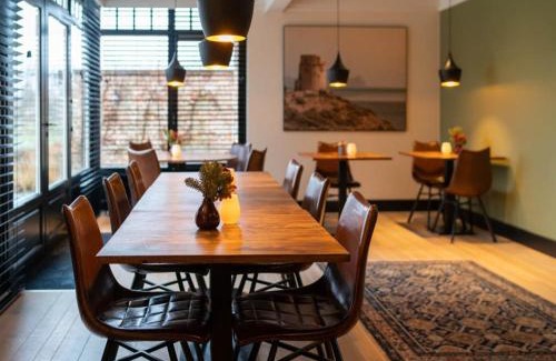 Balen Maison | Beautiful holiday home in Vlaanderen with shared pool