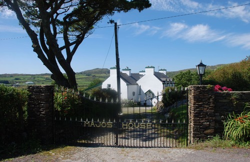 Goleen Maison | Fantastique domicile à Goleen West Cork sur la côte sud-ouest de l'Irlande, étang de baignade de 450 m²