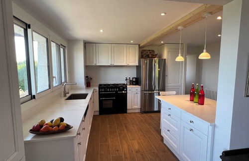 Evian-les-Bains Maison | Beautiful home in Evian-les-Bains with views onto Lake Geneva