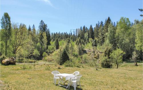 Tvetaryd Maison | Beautiful Home In Backaryd With Wifi