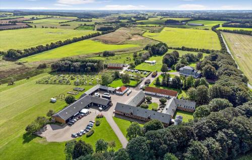 Brorup Maison | Beautiful Home In Brørup With Wifi