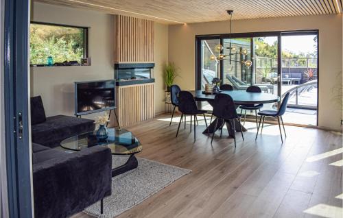 Porsgrunn Maison | Beautiful Home In Brevik With Sauna