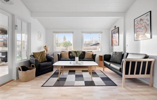 Dronningmolle Maison | Beautiful Home In Dronningmølle