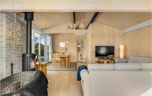 Dronningmolle Maison | Beautiful Home In Dronningmølle