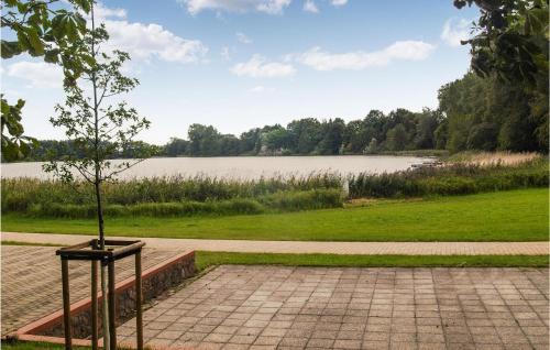 Gutzkow Maison | Beautiful Home In Gützkow With Kitchen