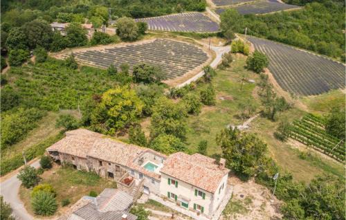 Krbune Maison | Beautiful Home In Krbune With Wifi