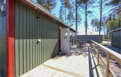 Hagaby Maison | Beautiful Home In Löttorp With Wifi
