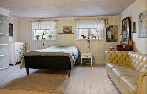 Grundsund Maison | Beautiful Home In Lysekil With Sauna