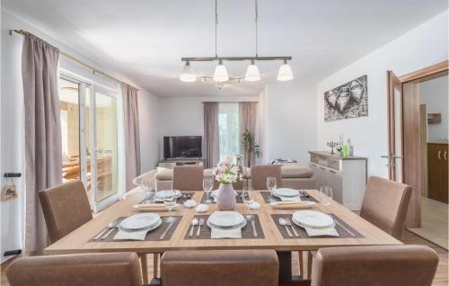 Orihi Maison | Beautiful Home In Orihi