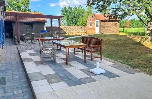 Pressigny Maison | Belle maison à Pressigny avec WiFi