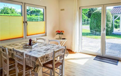 Rukieten Maison | Beautiful Home In Rukieten With Wifi