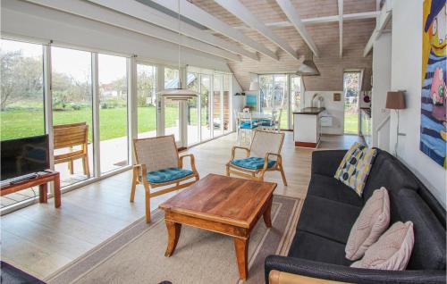 Marup Maison | Beautiful Home In Samsø With Wifi