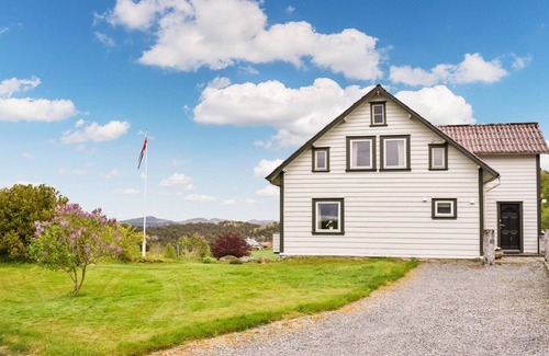 Sveio Maison | Belle maison à Sveio avec WiFi
