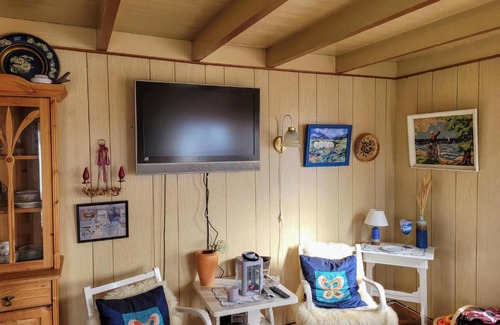Sveio Maison | Beautiful Home In Sveio With Kitchen