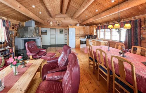 Skeikampen Maison | Beautiful Home In Svingvoll With Sauna
