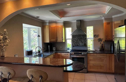 San Carlos Maison | Beautiful home in the heart of San Carlos
