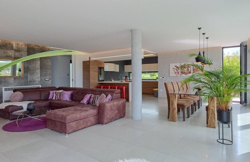 Farini Maison | Villa Aria