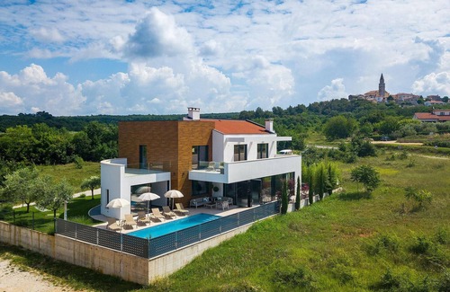 Farini Maison | Villa Aria