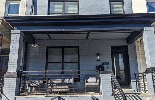 Columbia Heights Maison | Beautiful Home in Washington DC