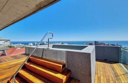 Fresnaye Appartement | Beautiful Home Perfect Location!