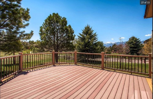 Gleneagle Maison | Belle maison avec bain à remous 5 miles à Air Force Academy 16 personnes