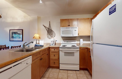 East Village at Copper Copropriété | Beautiful Home w/ Free WiFi plus a Shared Billiard Room & Hot Tub