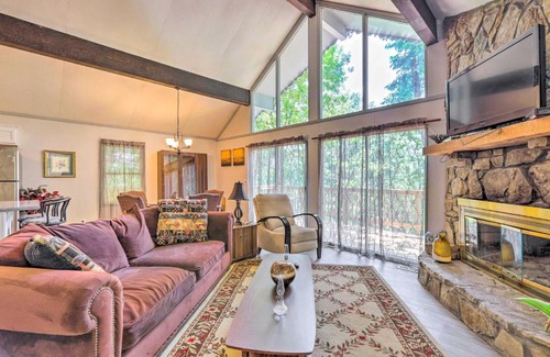 Pine Mountain Valley Villa | Beautiful Home with Mountain-View Deck and Smart TV