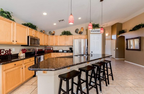 Augusta Ranch Maison | Belle maison dans la communauté de terrain de golf avec piscine et spa de type complexe