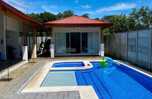 Esterillos Este Maison | Beautiful house in Esterillos Este