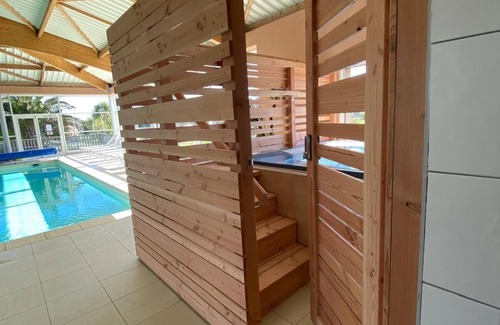 Guisseny Cottage | BELLE MAISON A 100 METRES DE LA PLAGE AVEC PISCINE PARTAGEE & CHAUFFÉE