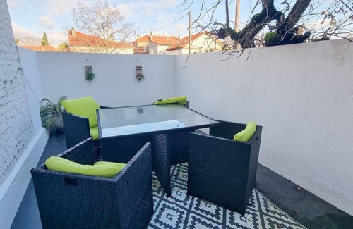 Rueil-Malmaison Maison | Beautiful house near train station - 20 min Paris