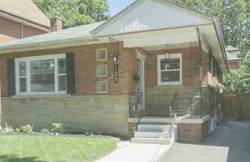 St. Clair Appartement | Beautiful house in a heart of Hamilton