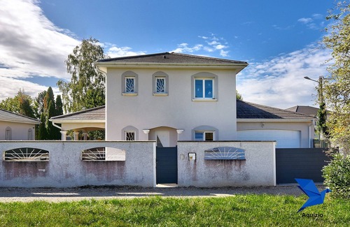 Jons Maison | Beautiful house-St Exupéry-Viarhona-T3- Pets allowed