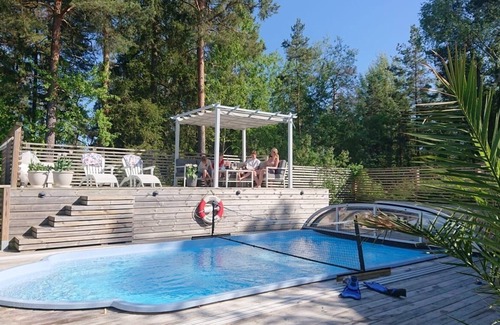 Saltsjo Boo Maison | Belle maison avec piscine