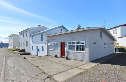Dalvik Appartement | Beautiful house with amazing sea view.