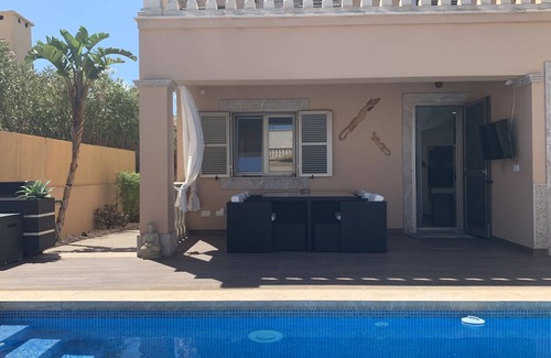 Badia Gran Maison | Beautiful house with sea views, heated saltwater pool, BBQ & air conditioning