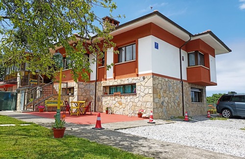 Periurbano - Rural Maison | Beautiful House With Garden, Barbecue, Parking, Wi-Fi