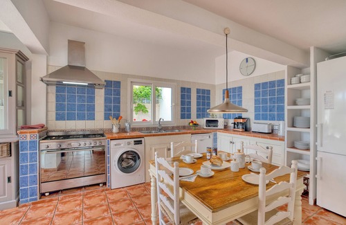 Sant Josep de sa Talaia Villa | Belle villa avec grande piscine pour 8 personnes. San Jose.