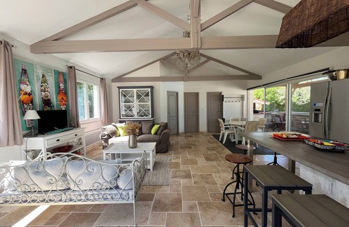 Brax Maison | Beautiful house with pool