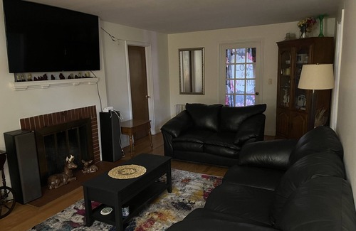 Slingerlands Maison | Beautiful house with WiFi in Delmar