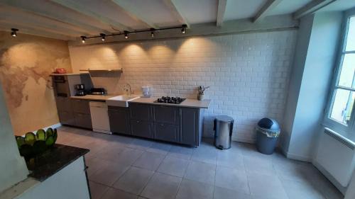 Criteuil-la-Magdeleine Maison | Beautiful, luxurious and ideally situated cottage