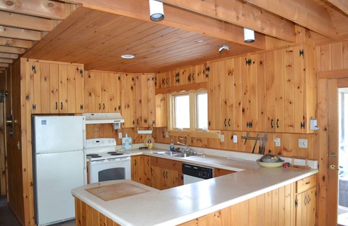 Willsboro Maison | Belle maison au bord du lac avec 200 pieds de front de mer