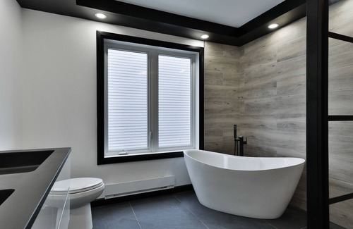 Repentigny Maison | Beautiful & large 4 bed house, 20mn from Montreal