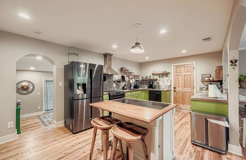 Clarkston Maison | Beautiful large family home in Clarkston