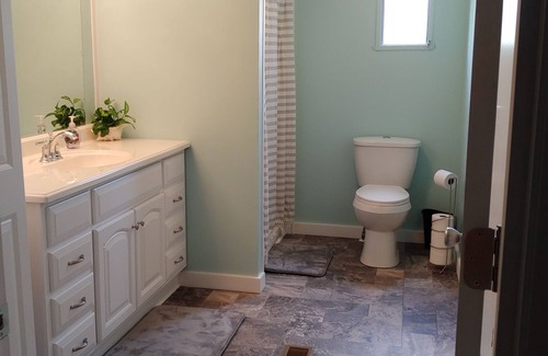 Glenwood Maison | Beautiful Large Home on Cul-de-sac 65 miles from Disney!