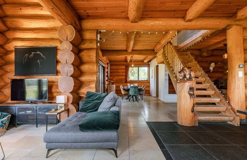Velzeke-Ruddershove Maison | Beautiful log home with stunning views